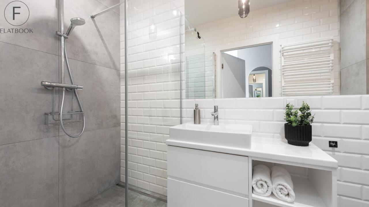 Apartment Flatbook - Center Torunska 11