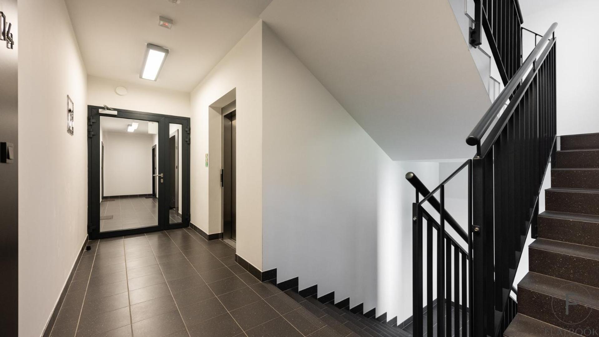 Apartament Flatbook - Center Torunska 11 *